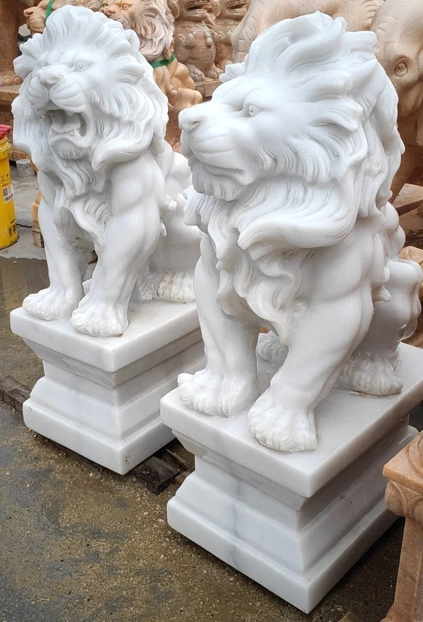 White Marble Free Standing Lion Sculpture for Gardens and Public Area (SYMA-004)