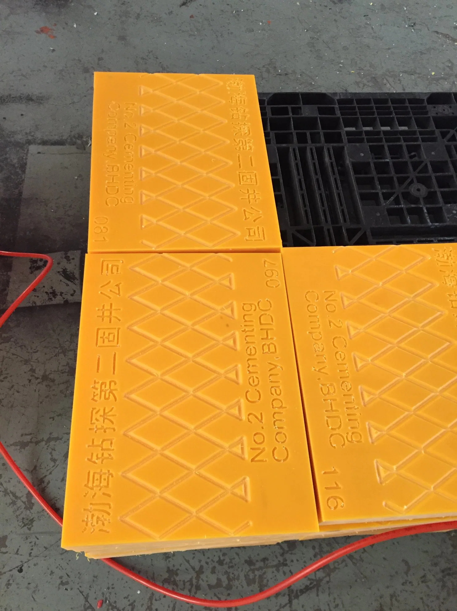 Crane Foot Bearing Support Pad UHMWPE Outrigger Pad