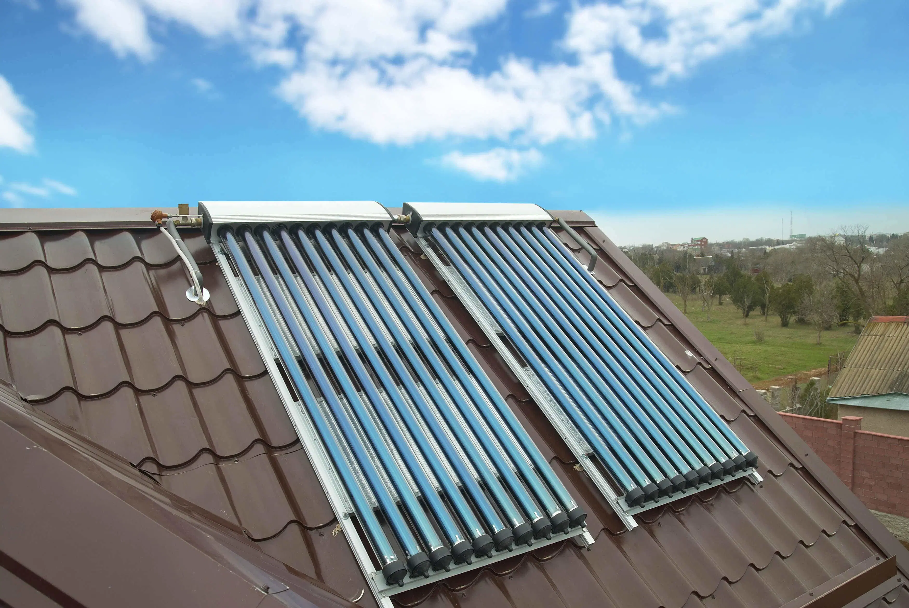 Evacuated Tube Solar Water Heater System