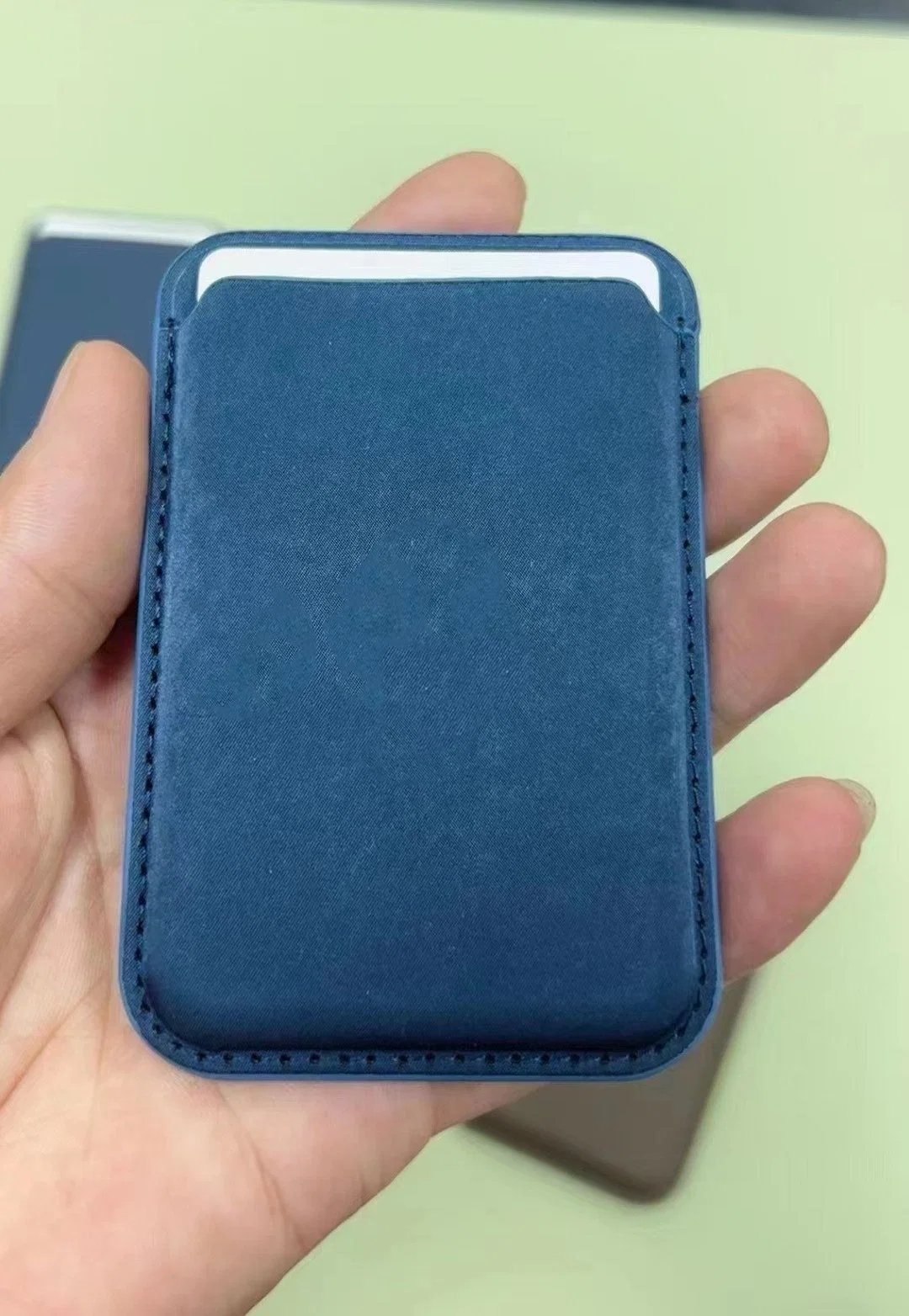 Bestseller Magnetic Leather Phone Wallet Leder Wallet Magnetic Button Kartenhalter Magnet Wallet für iPhone 13, 14, 15