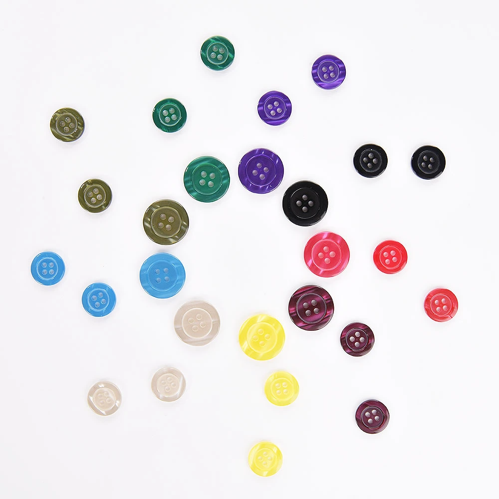 Factory Wholesale/Supplier Custom Sewing 4 Holes Plastic Resin Button Popular in Nigeria