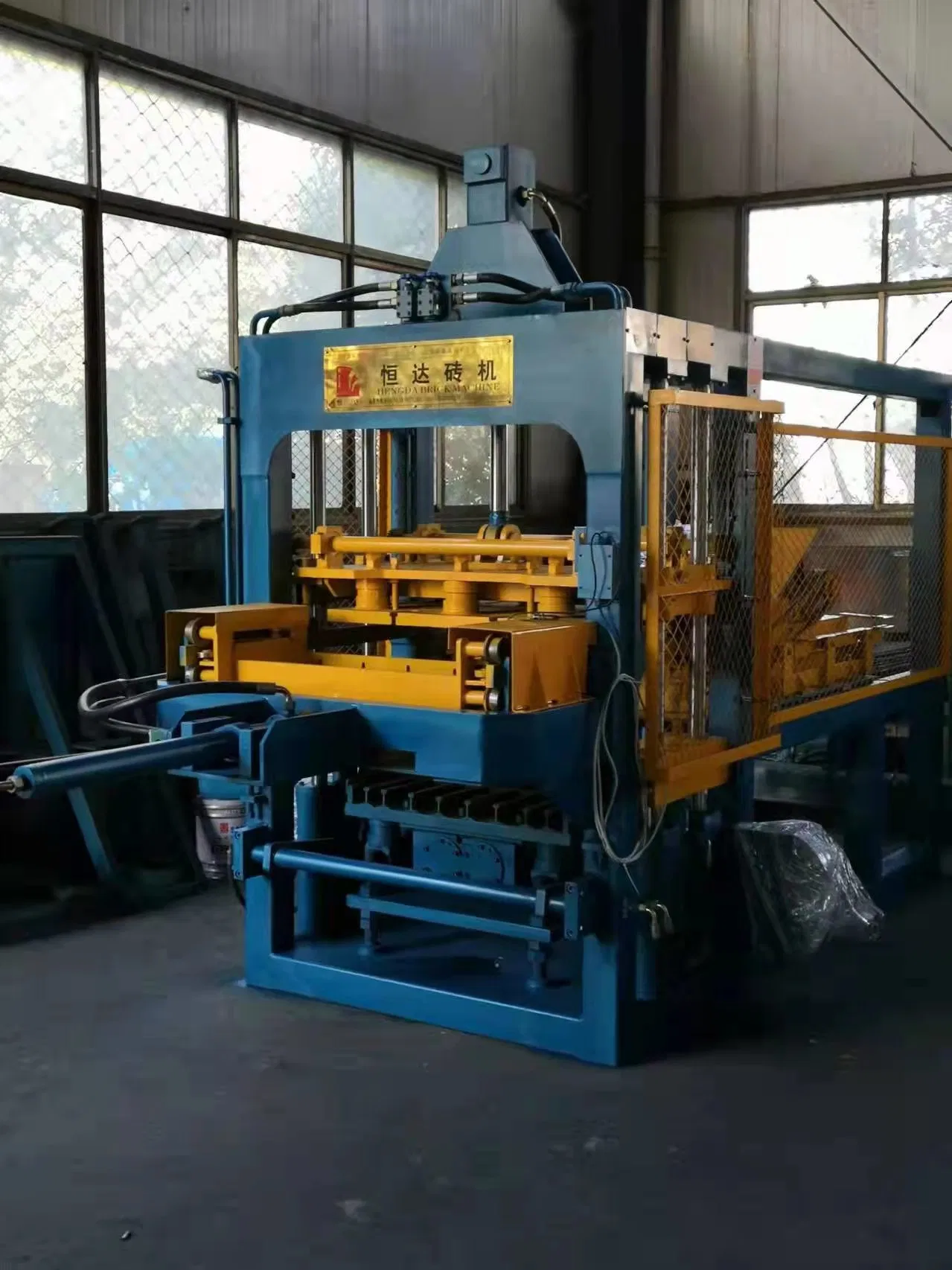 Automatic Interlocking Block Machine Paver Machine Production Line