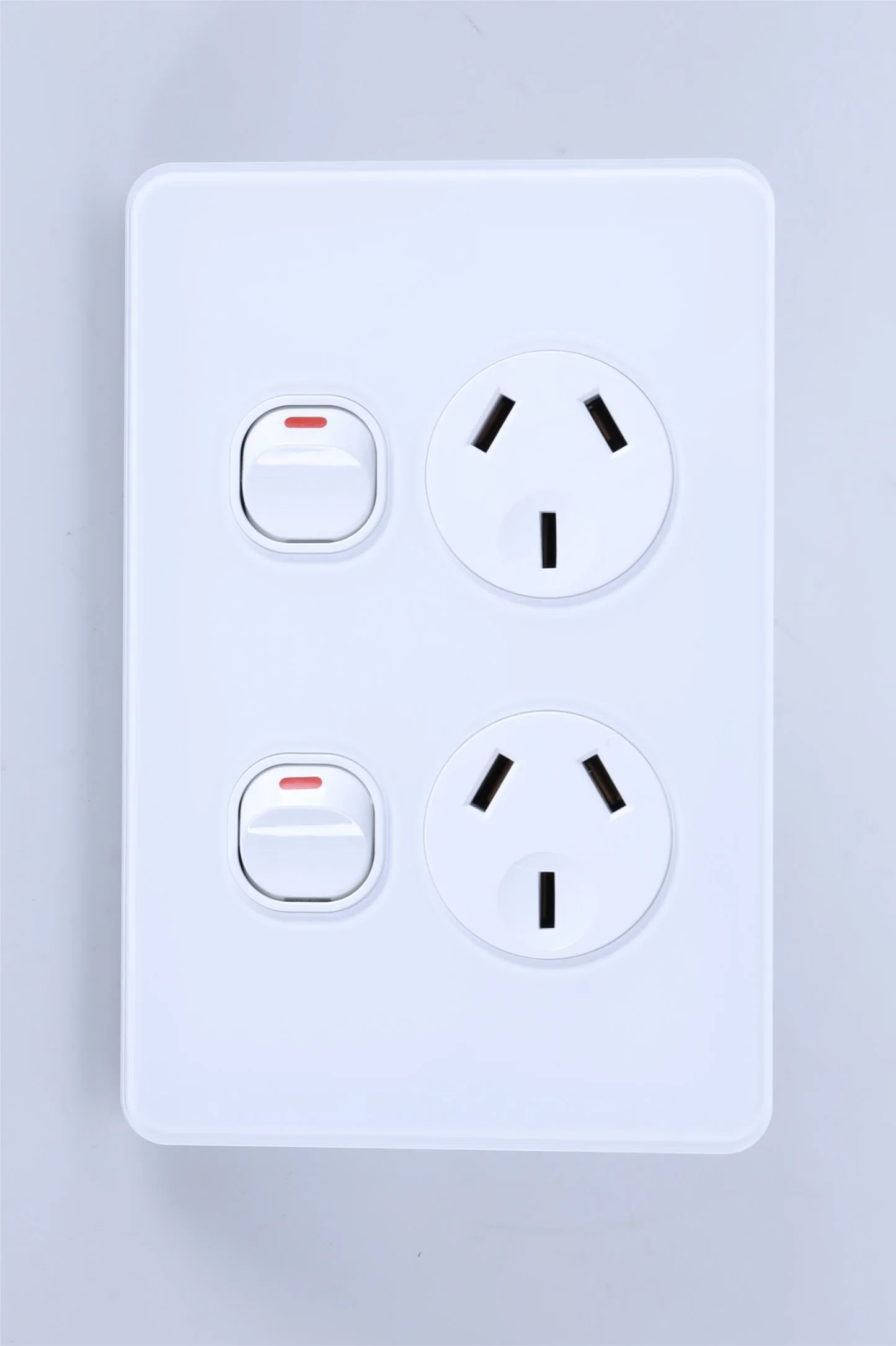 Pontos de alimentação USB da tomada do interruptor de alimentação da parede elétrica Austrália SAA