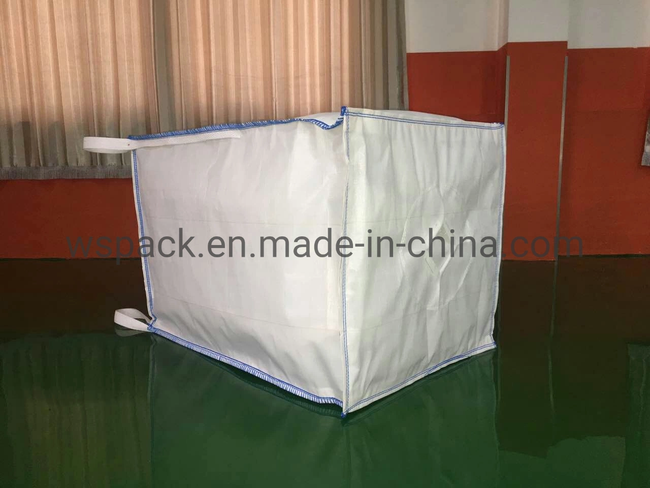 Customized PP Building Materials Sand Anti Leaking Siftproof Baffle Blue Thread Overlocking Fertilizer Cement Bulk Jumbo Ton Big Bag Packed Onto Pallets