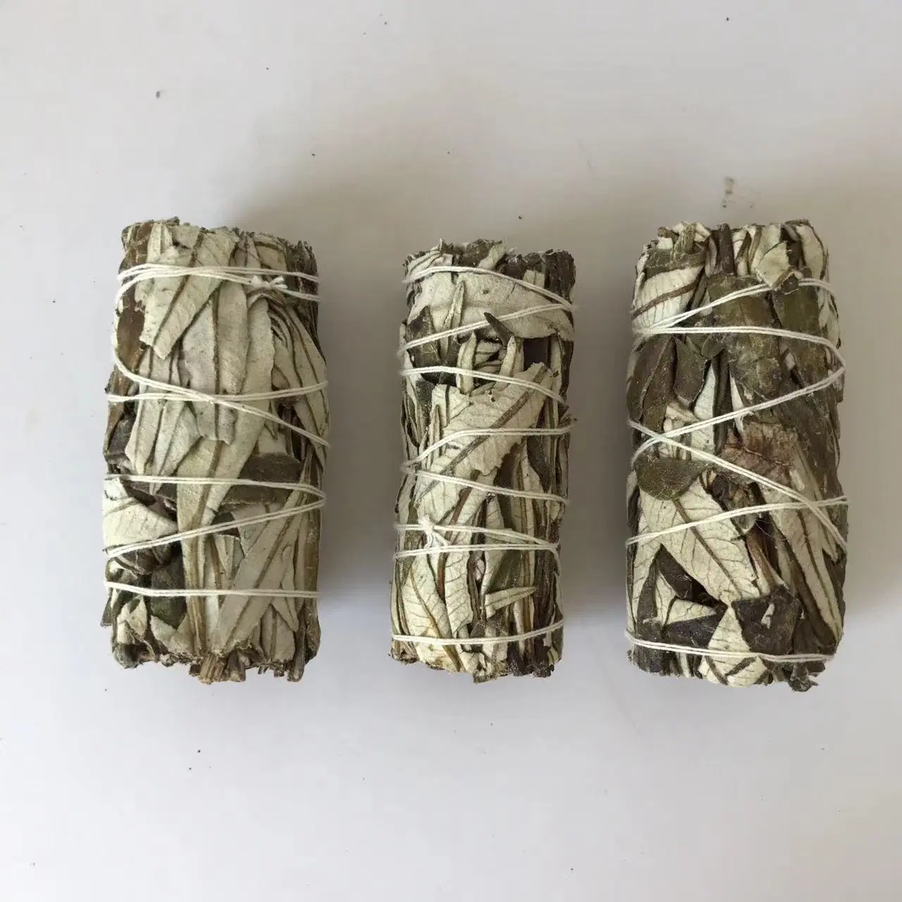 I007 Wholesale/Supplier 4 Inch Eriodictyon Californicum Yerba Santa Leaf Sage Smudge Sticks