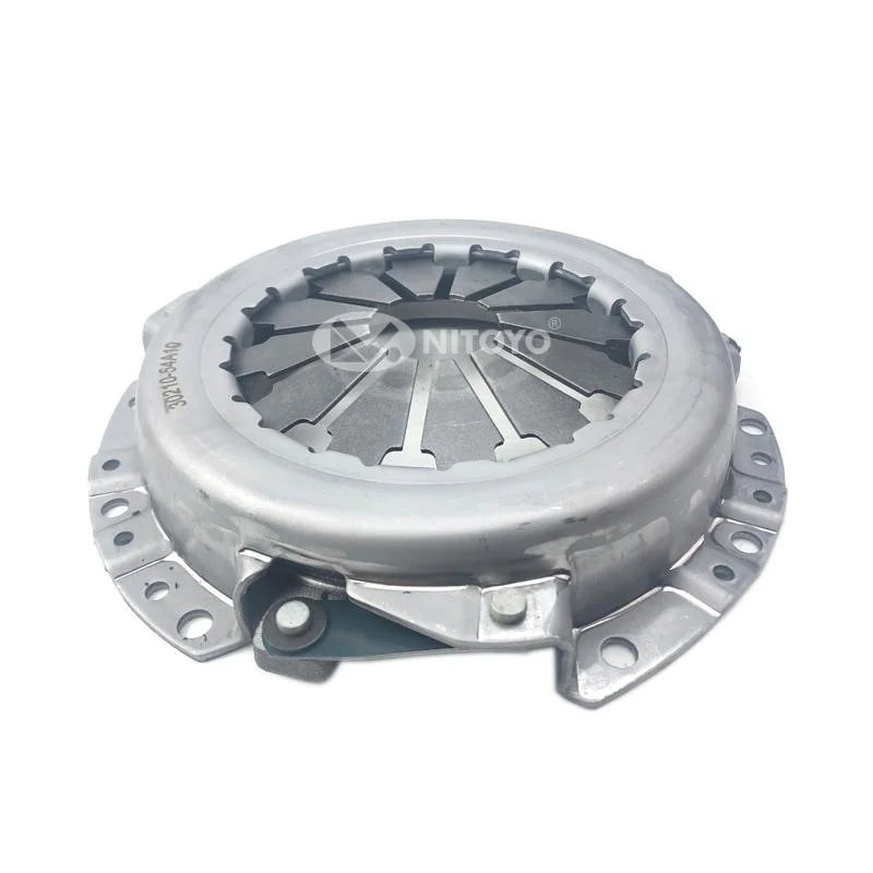 Nitoyo Clutch Parts 30210-54A10 Used for Nissan Sunny Clutch Cover