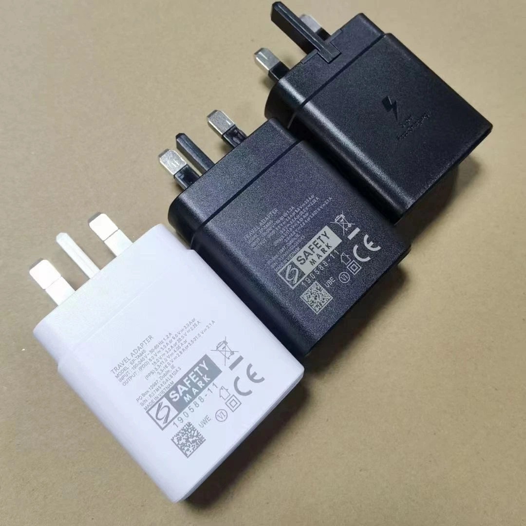 High quality/High cost performance  65W GaN Charger Quick a+2c High Power Quick Charger Fast USB Wall Charger Adapter for Mobile Phone