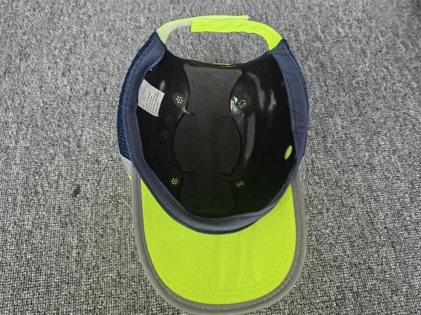 Safetree CE En812 High Vis amarillo fluorescente de poliéster reflectante Outshell Bump ABS armazón interior de plástico duro casco protector de seguridad