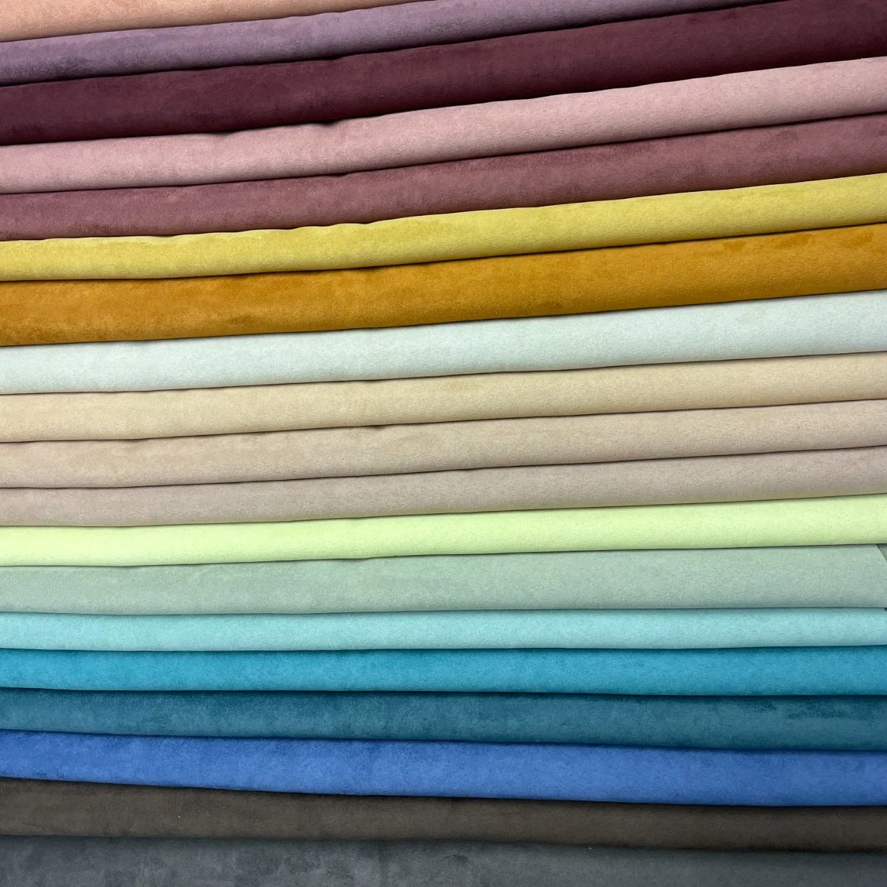 100% Polyester Tissu d'ameublement en suède tissé d'usine en Chine pour la maison.