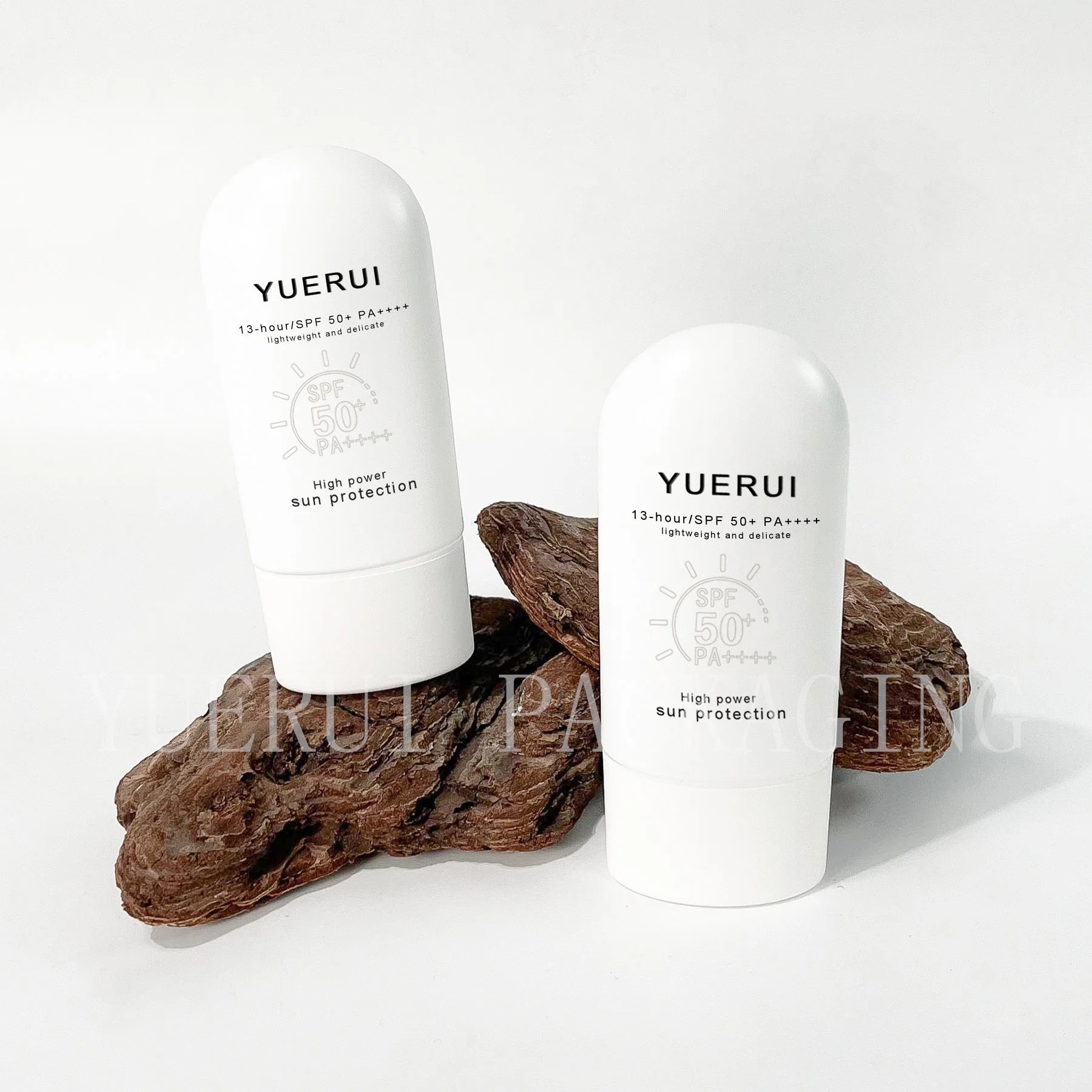 Nuevo Yuerui50ml/60ml crema protectora solar plano del vaso de tubo oval de embalaje protector solar tintada personalizado