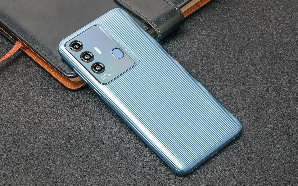 Uniwa M6186 melhor compra grossista original fábrica 6.5 polegadas desbloqueado Barato 3G Bar Mobile Cell Phone