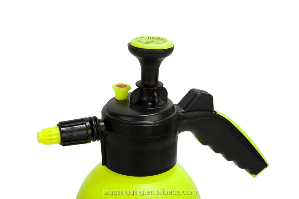 1.5/2L Plastic Spray Bottles Wholesale/Supplier Portable Pressure Trigger Hand Sprayer