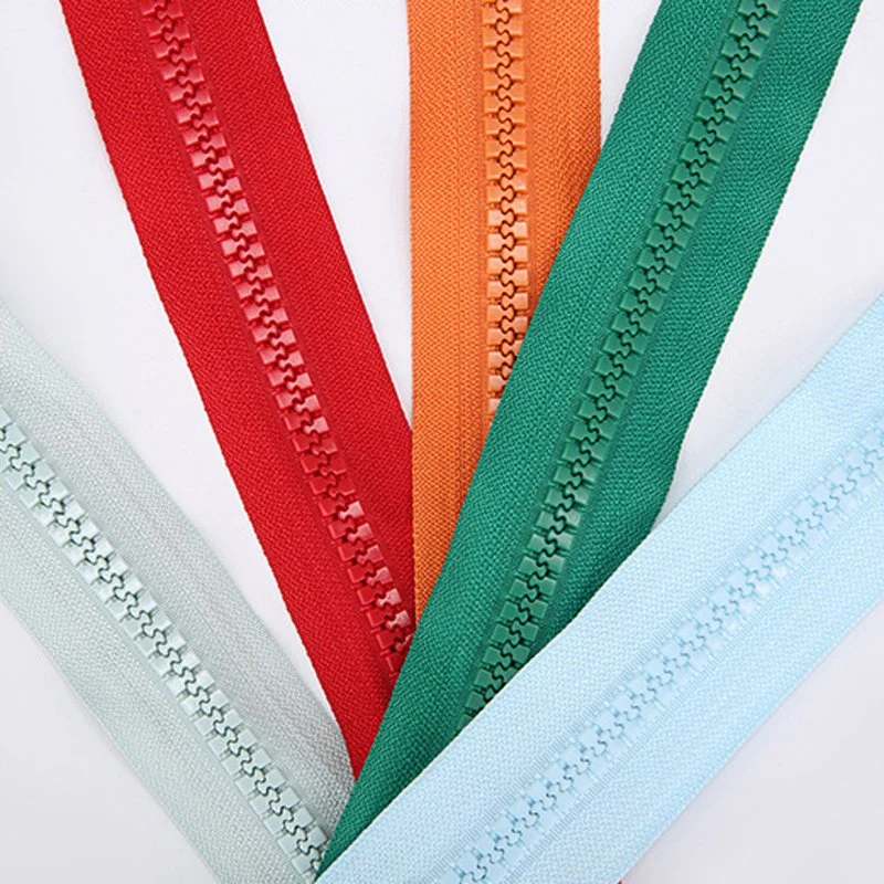 High quality/High cost performance  No. 3/5/8/10/15/20 Resin Zipper Custom Open-End Plastic Zippers for Garment