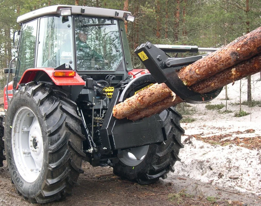 Tractor hidráulico pequeño tenazas para troncos tenazas para madera