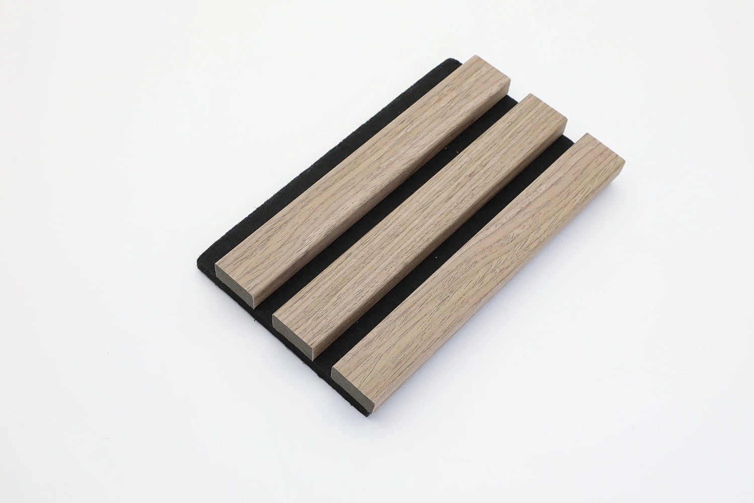 Decoración de pared absorbe sonido MDF poliéster Akupanels madera slatted acústica Paneles para Insonorización interior