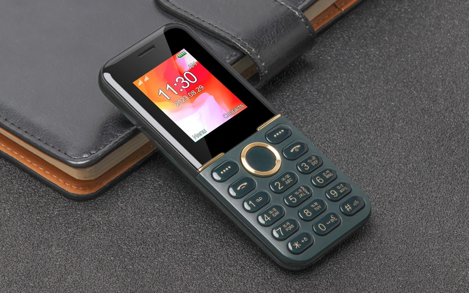 1,77 Zoll Bildschirm Dual SIM Card OEM GSM Tastatur Taste Mobiltelefon