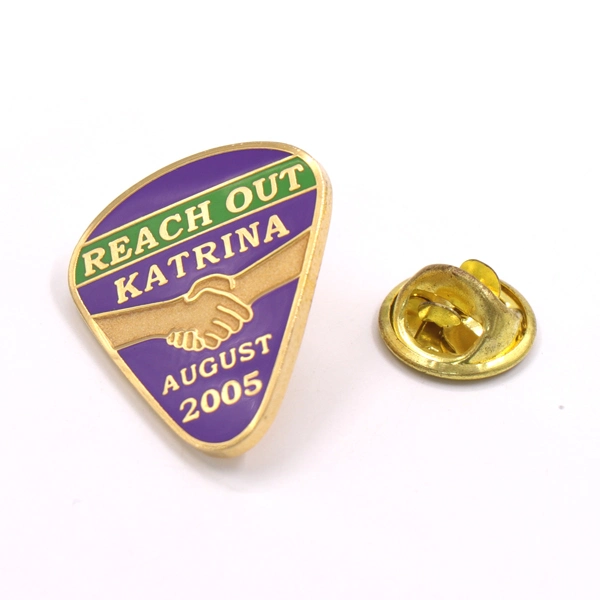 Original Factory Customized Square Gold Plated Hard Enamel Metal Alloy Brand Logo Symbol Emblem Badge Wholesale/Supplier Fashion Blue Ocean Whale Sea Animal Topic Lapel Pin