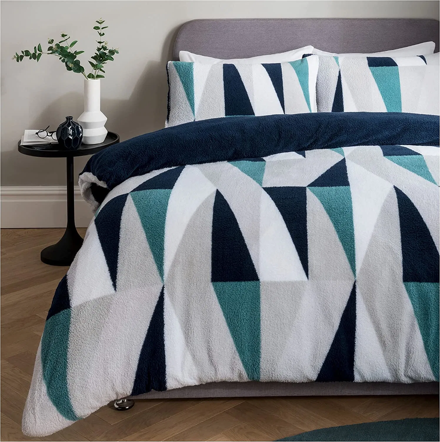 Reversible Print Flannel Fleece Duvet Cover Quilt Bedding Set with Pillowcase Thermal Warm Cosy Super Soft Easy Care Bed Linen