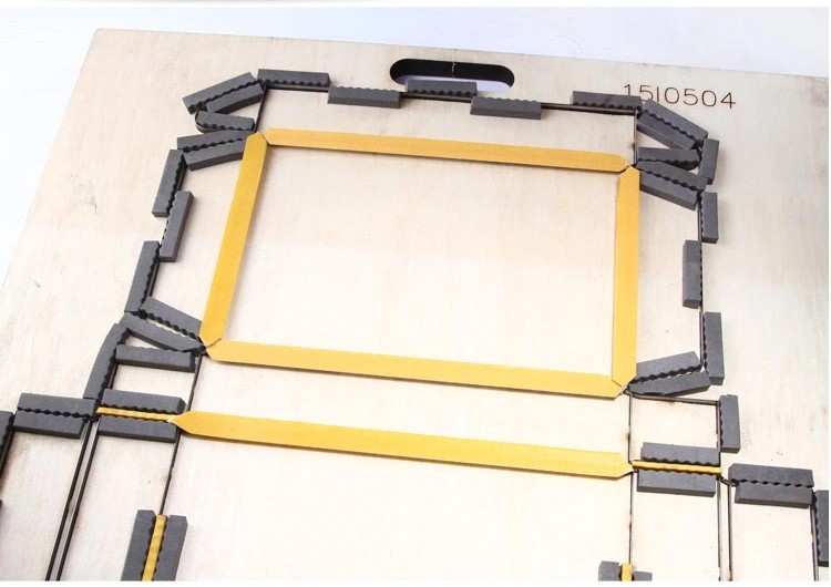 Fabrication de matrices laser CNC 2440 X 1220 de haute qualité Contreplaqué