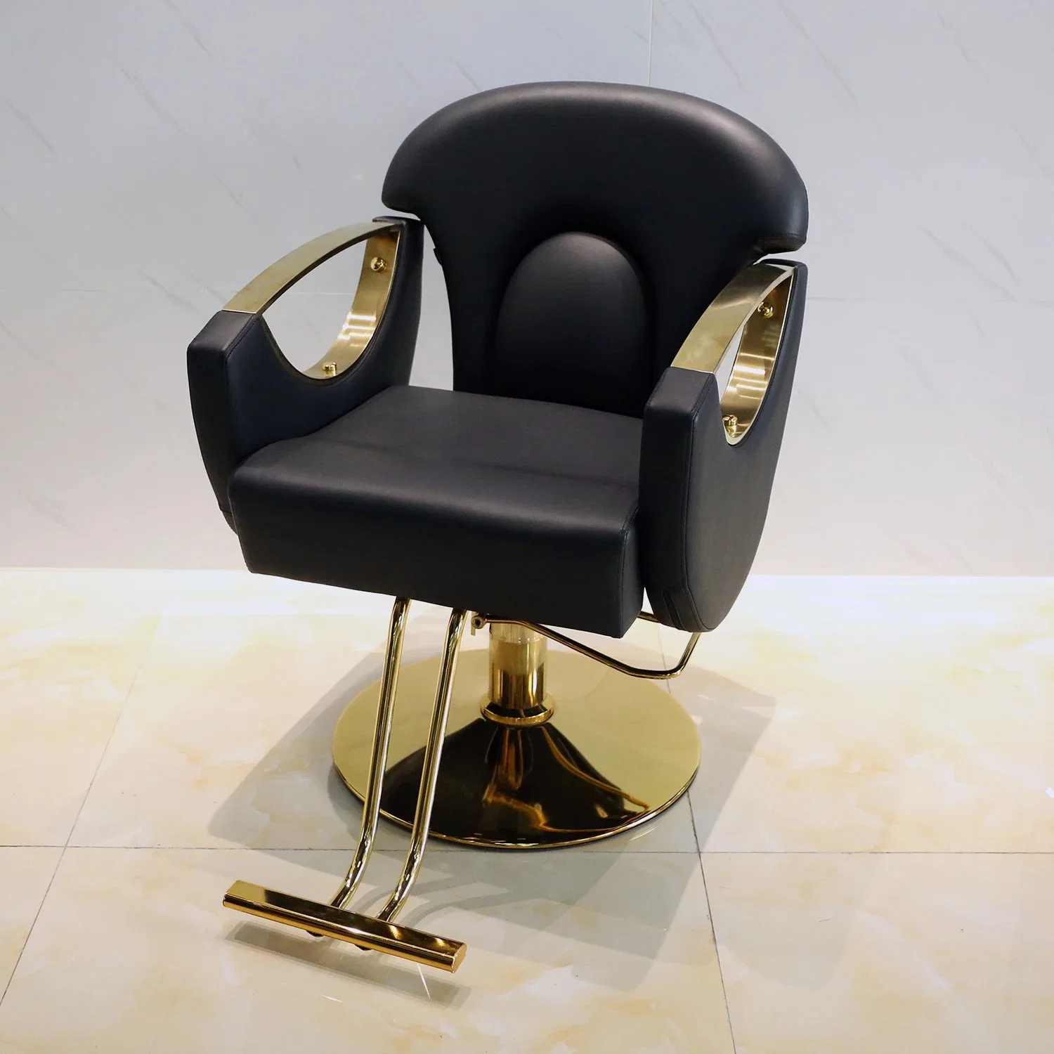 Wholesale/Supplier Custom Modern Fashion Other Hair Salon Furniture Salon Chair Barber Chairs for Sale