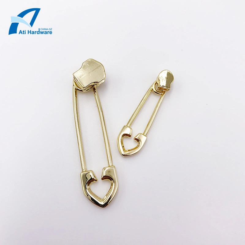 Light Golden Latest Style Metal Zipper Puller Chain for Bag/Hangbag/Clothing