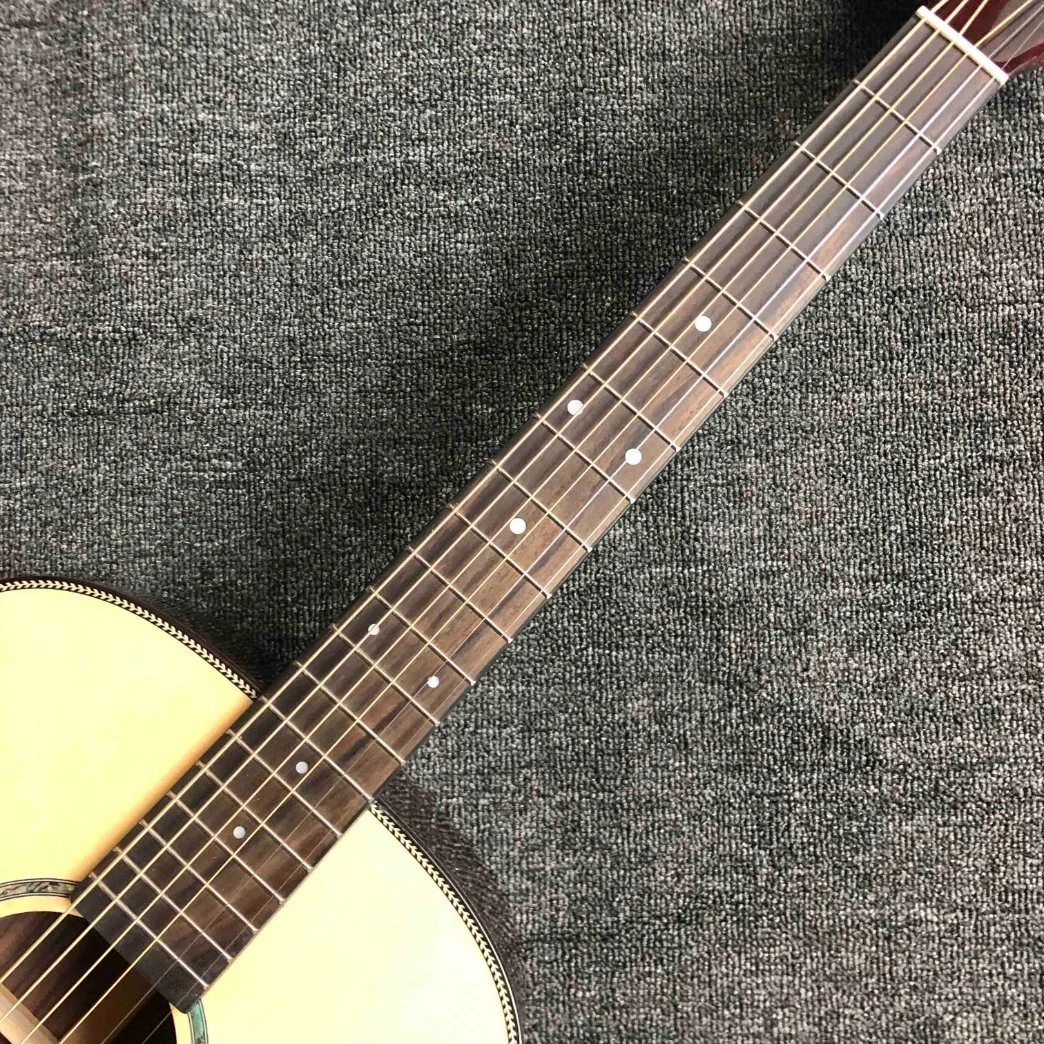 Custom Aaaaa toda a madeira maciça 40 Polegadas Om28AA Corpo violão acústico