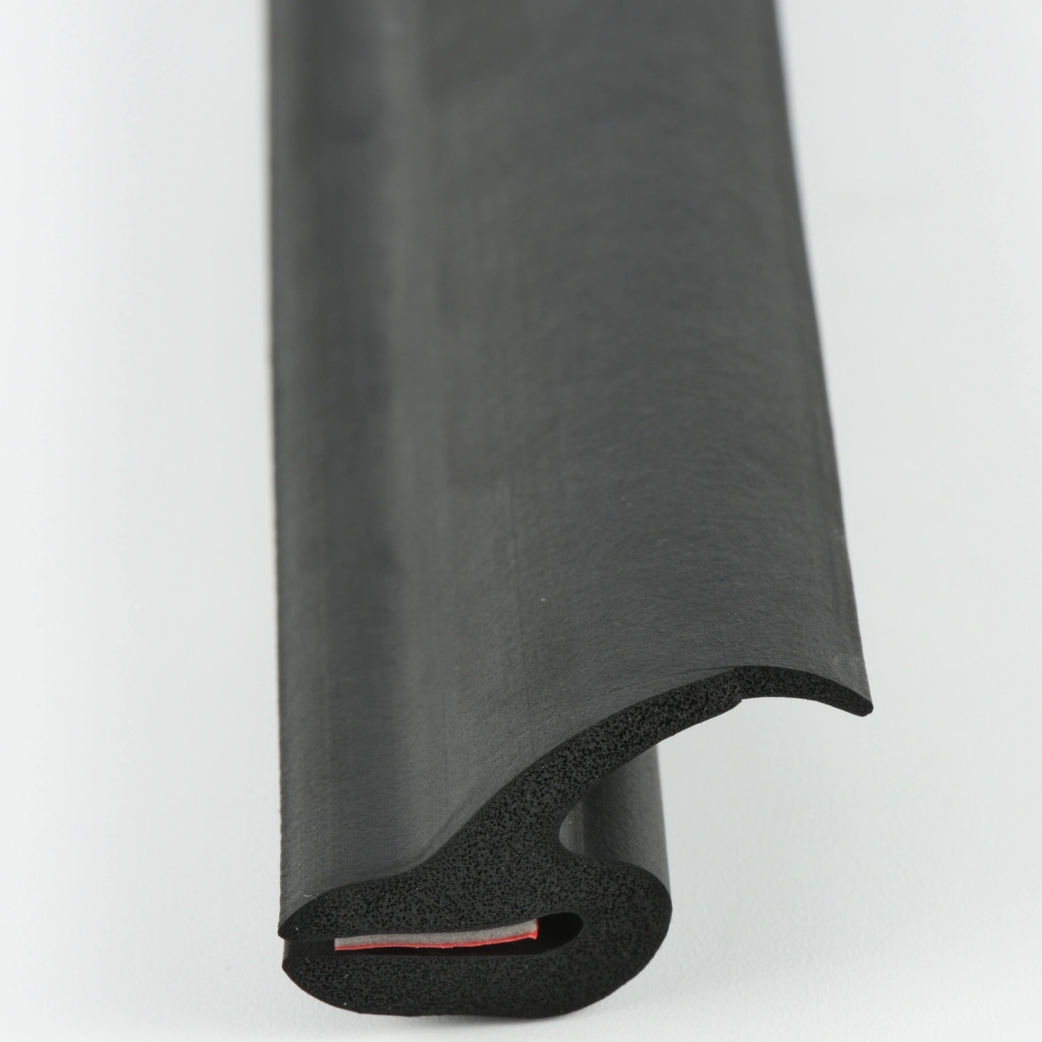 Extrusion Auto Spares Parts Customized EPDM Rubber Seal Strip for Car Window Door