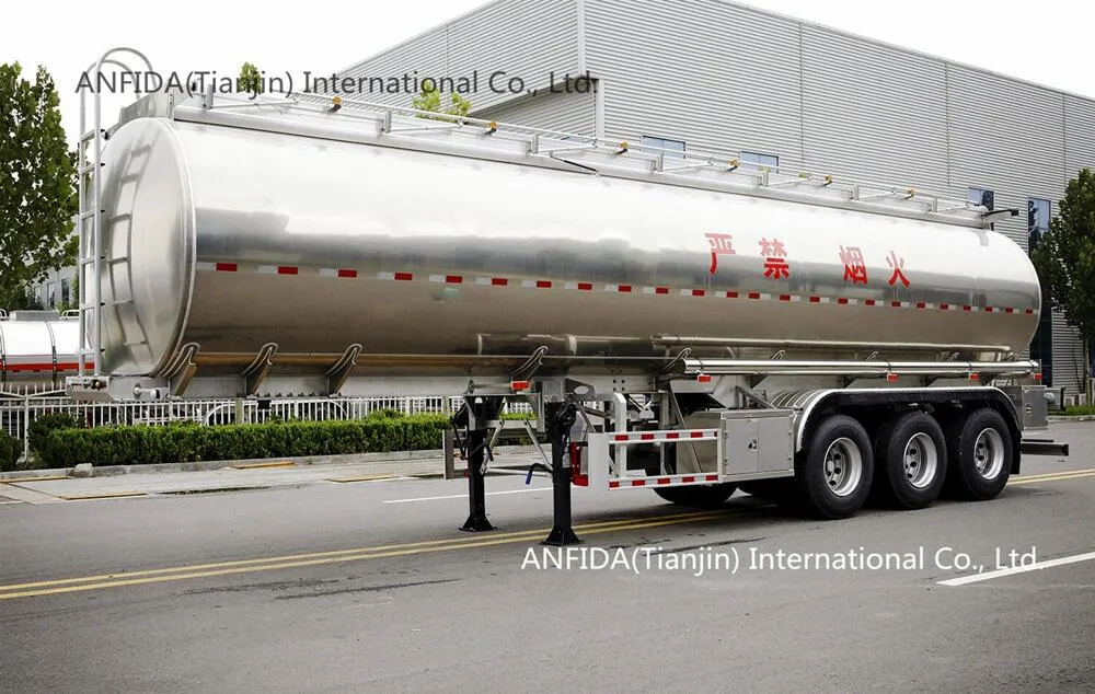 Todo tipo de cisternas de GNL de cemento a granel de combustible líquido del depósito de gasóleo de polvo de gas de transporte de contenedores de carga pesado de la utilidad de los buques de dumping del tractor camión remolque semi