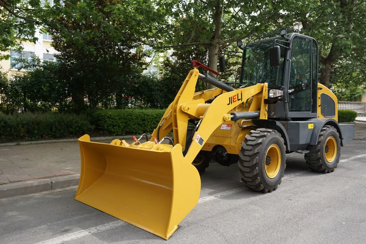 Mini Wheel Loader with Cummins Engine