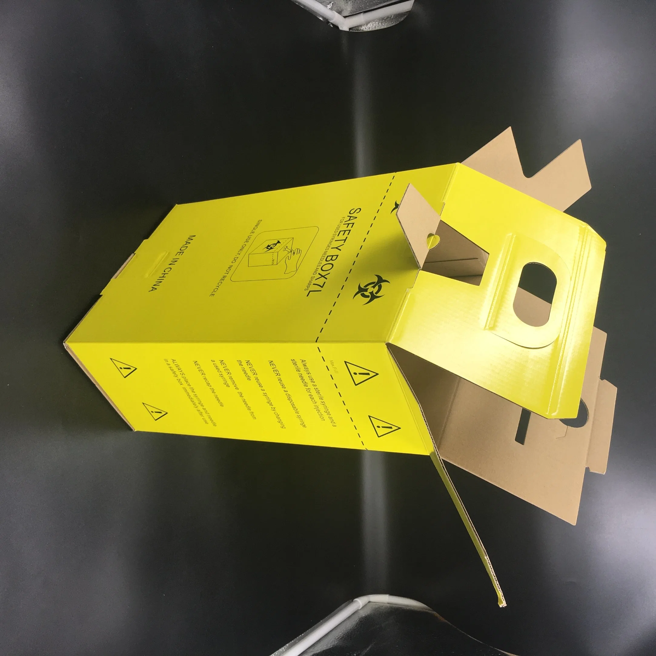 5L médicaux jetables en papier dièses Biohazard Conteneur Boîte de sécurité pour les seringues usagées