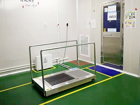 Cleanroom with Walk Through High Efficient Shoe Sole Cleaning Machine