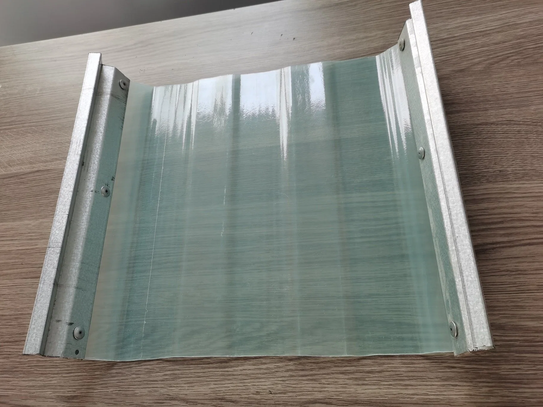 High Strength GRP Corrugated Roof Sheet, Edge with Steel Panel