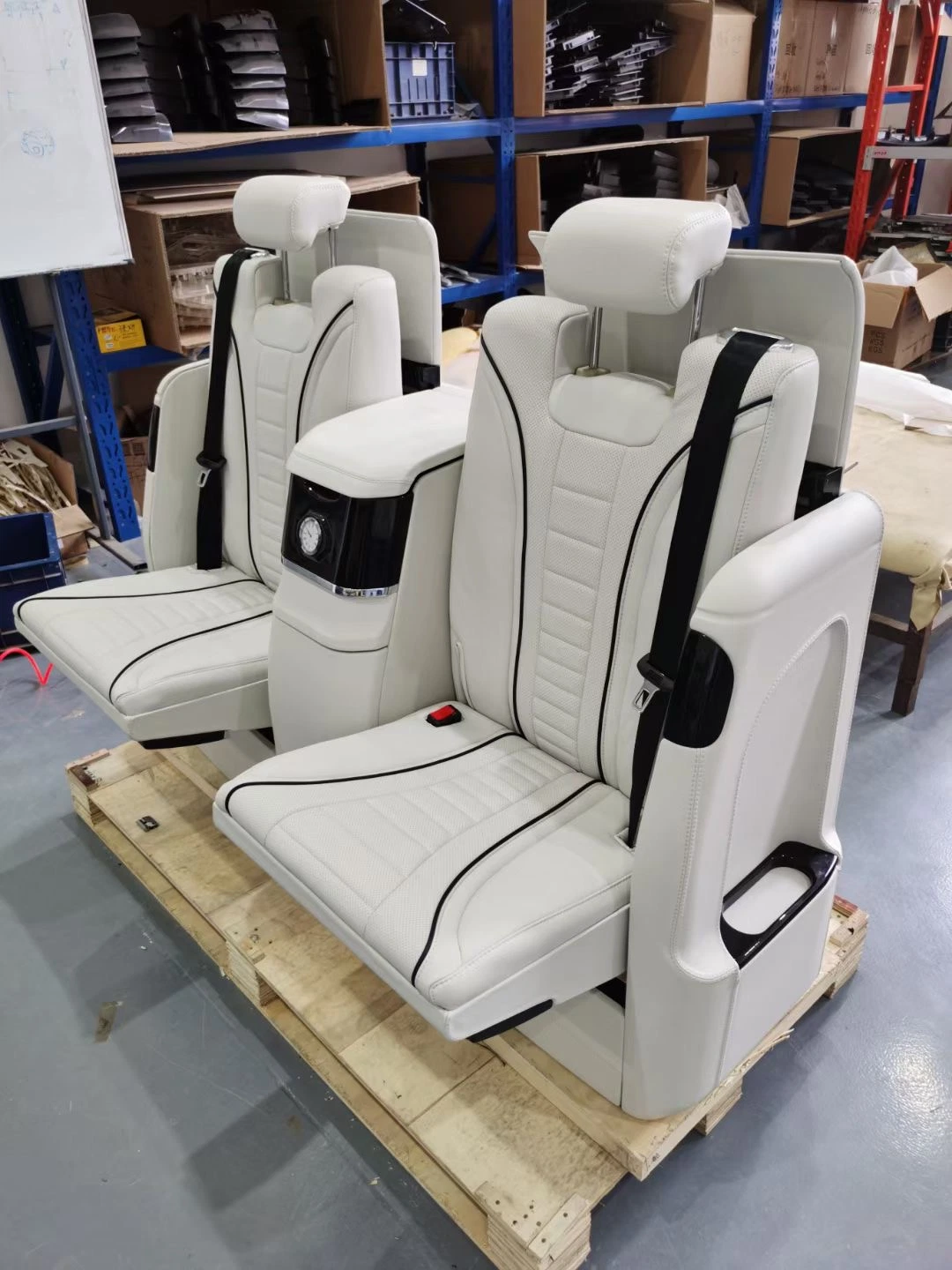 Business Luxury Reclining Electric VIP Car Seat for V Class Bespoke