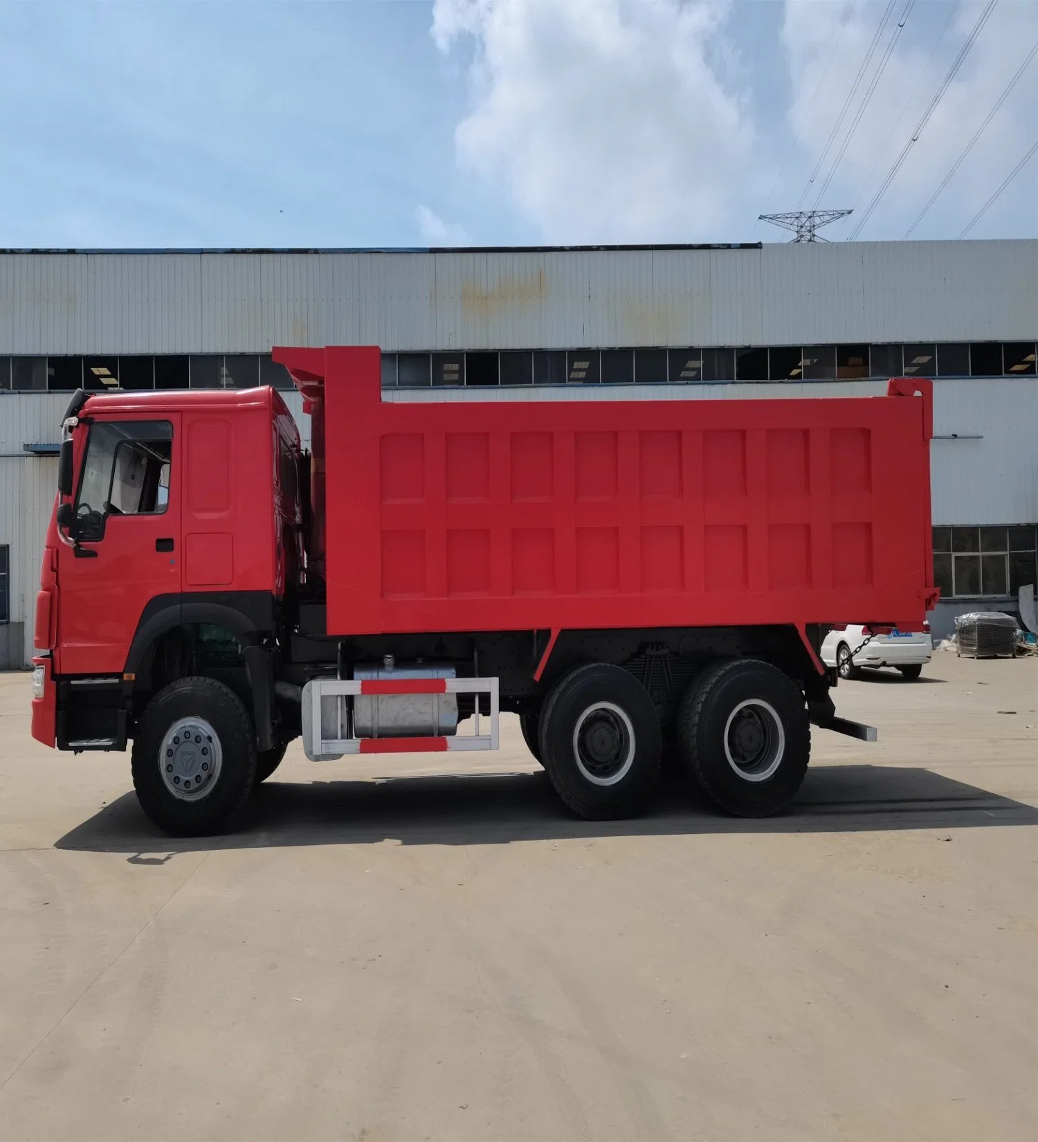 Производство Sinotruk HOWO 6X4 336 HP 371HP используется кузов самосвала Самосвал для продажи