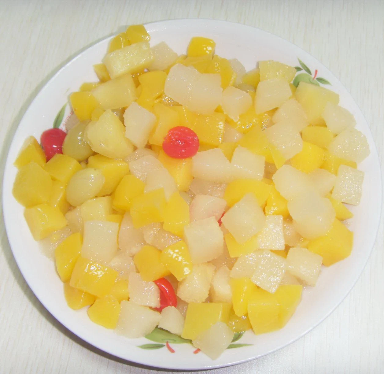 China Wholesale/Supplier Fresh Canned Fruit Cocktail in Light Syrup