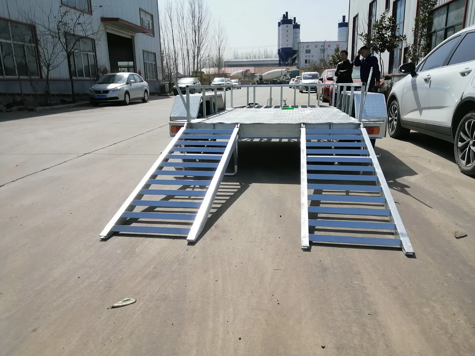 2.5t Good Quality Galvanized Trailer Plant Trailer for Mini Excavator