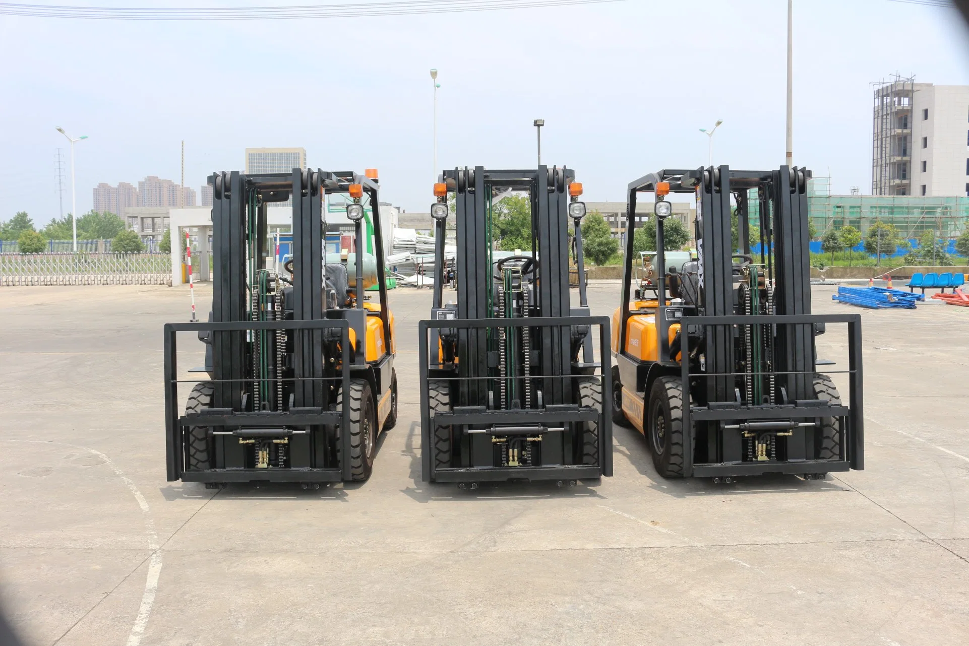 Fork Lift 2.5 Ton Lp Gas Forklift Truck