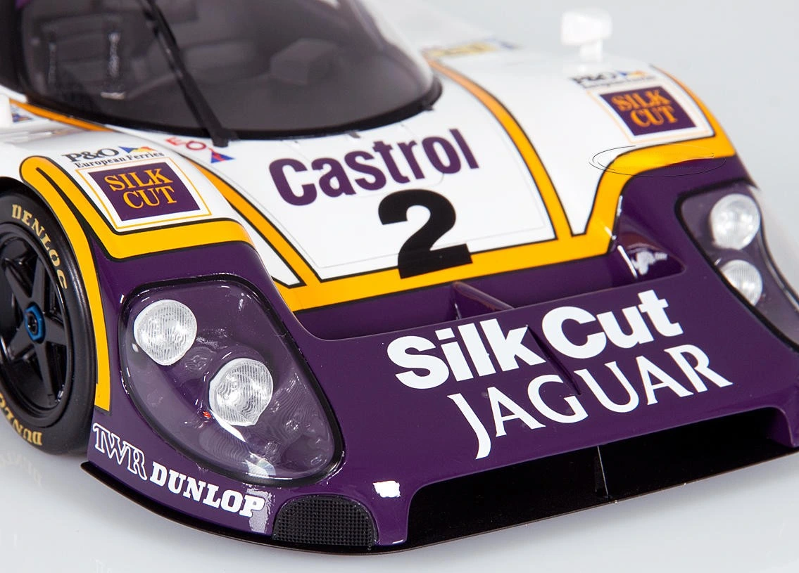 Jaguar Xjr-9 Lm Twr Silk Cut Winner Le Mans 1988 Scale Model