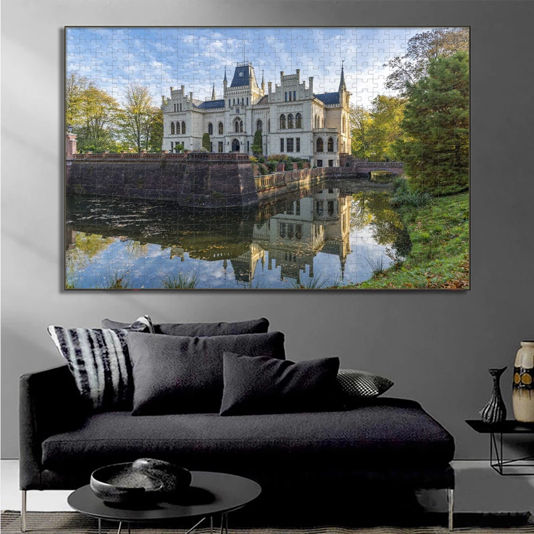 Avonborg Castle Wholesale Wooden 2000 Piece Jigsaw Puzzle Gift Children&prime; S Toys with Customised Patterns, Sizes and Pieces.