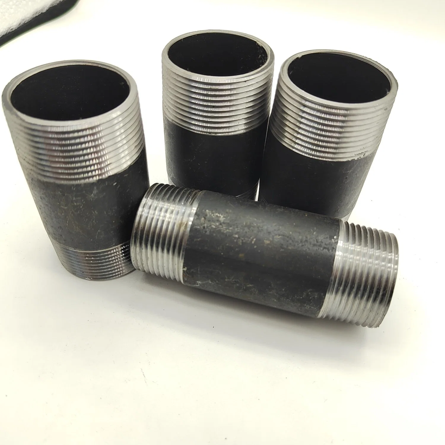 Forging Pipe Fitting Stainless Steel 304 316L Female Thread BPS NPT Nipple