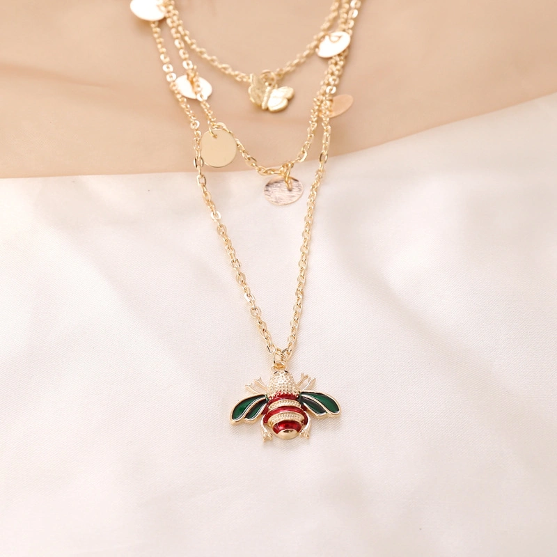 Popular Hot-Selling Style Wholesale/Supplier Women Personalized Alloy Butterfly Bee Pendant Layered Necklace Charms 2021