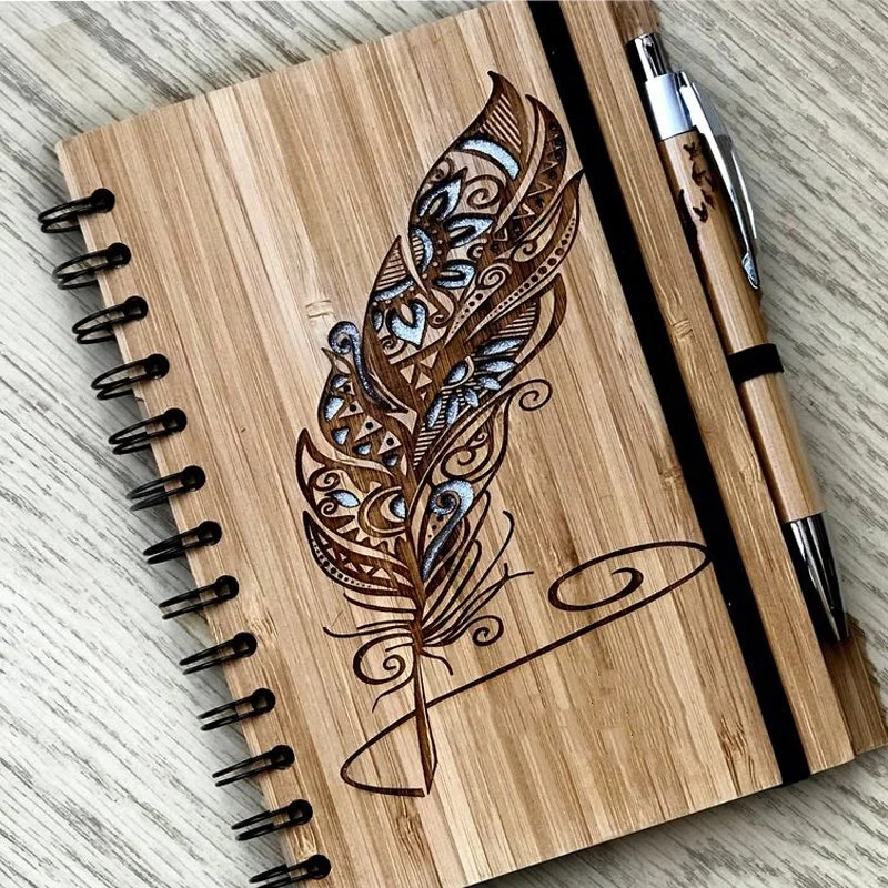 Gravado a Laser Feather Notebook de bambu Exercício personalizado Reserve Eco-Friendly Papelaria