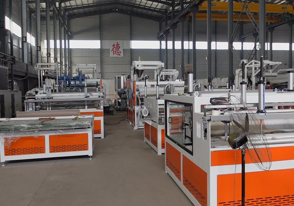 PVC Sheet PE PP Pet Plastic Sheet Extruder