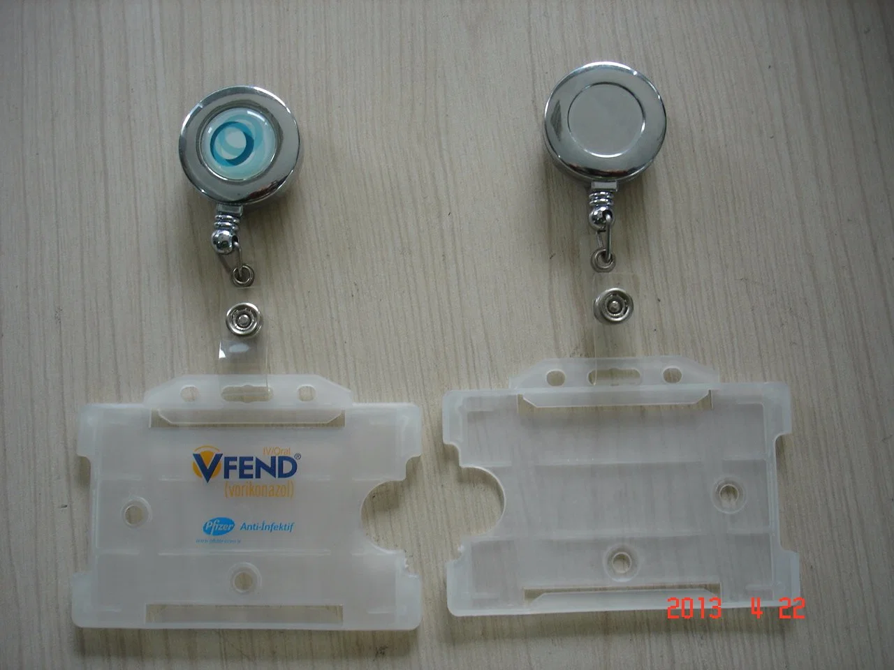 Retractable Reel Yoyo Badge ID Card Holder