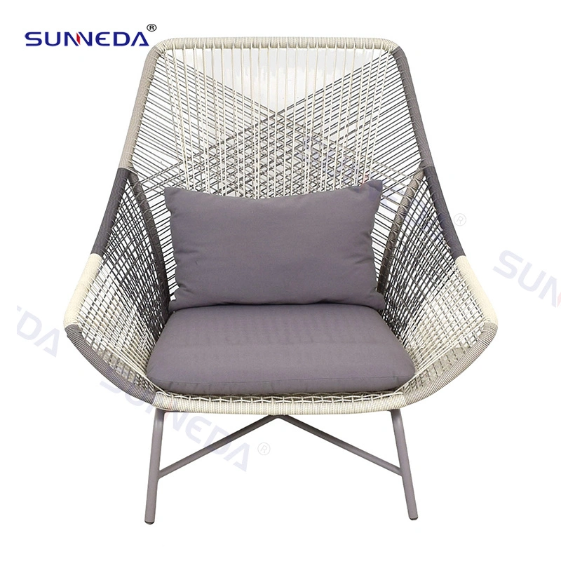 China Sunneda Factory Wholesale/Supplier Custom Outdoor Garden Tempered Glass PE Wicker Rattan Coffee Table