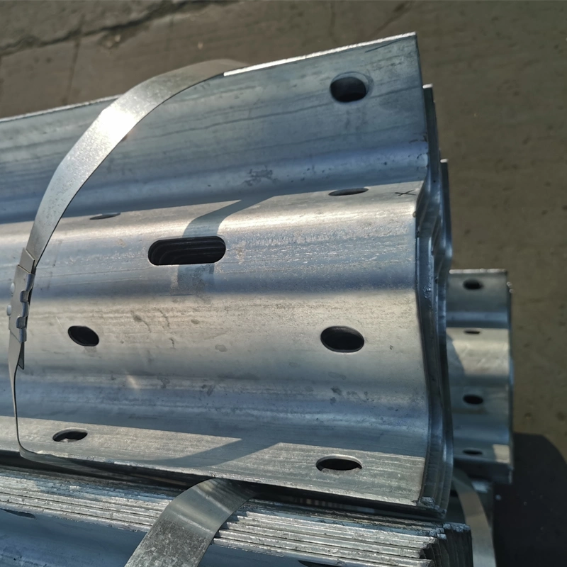 Factory Supply Export Road Safety Hot Dippped Galvanized Steel W Beam Thire Beam Highway Guardrail Anti-Collision Traffic Barrier