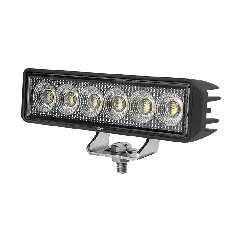 Feux de conduite à LED pour camion Jeeps Off Road étanche à LED de 6 pouces Travail