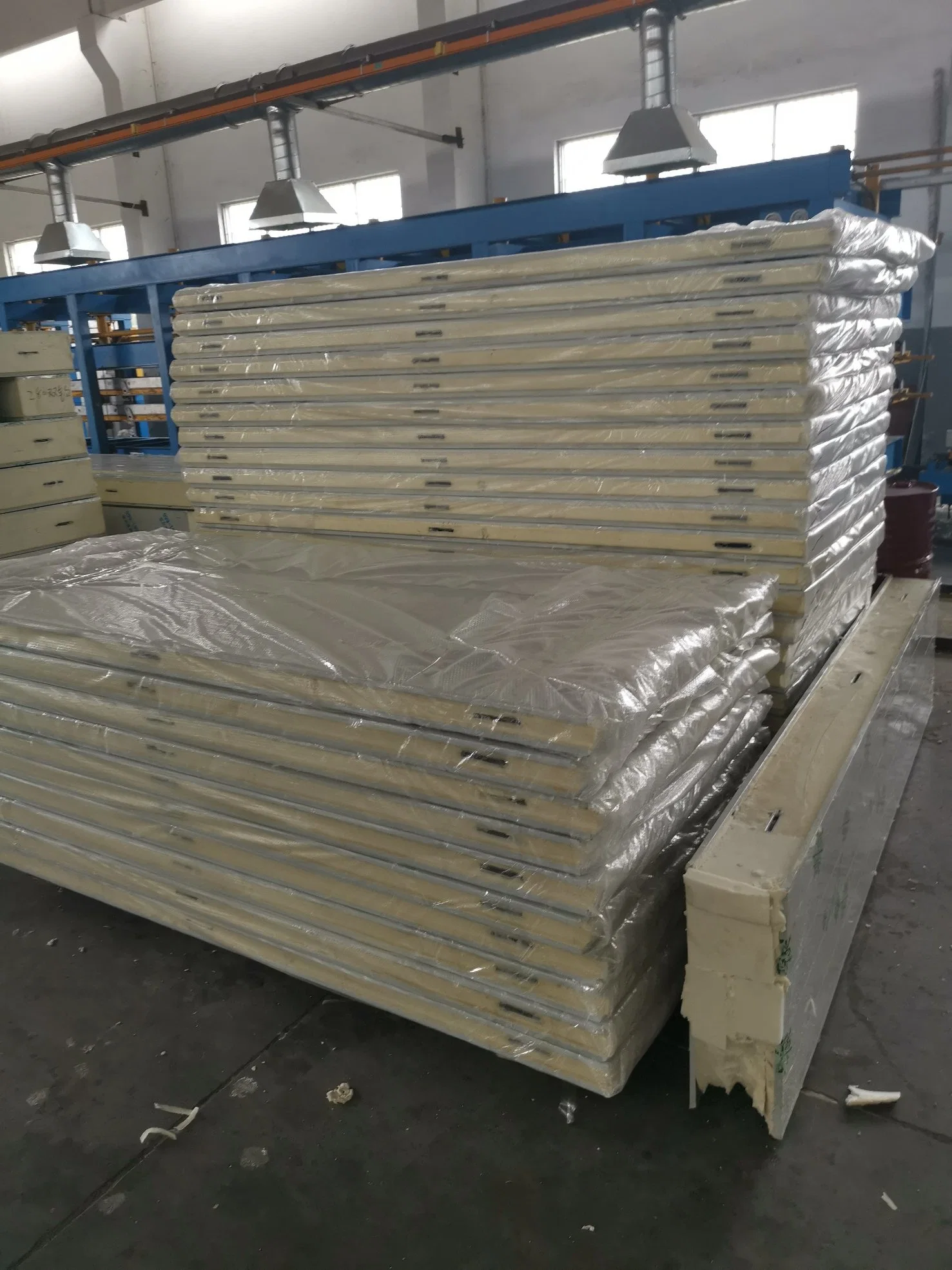 High quality/High cost performance  Rock Wool Sandwich Panel Roofing for Clean Room