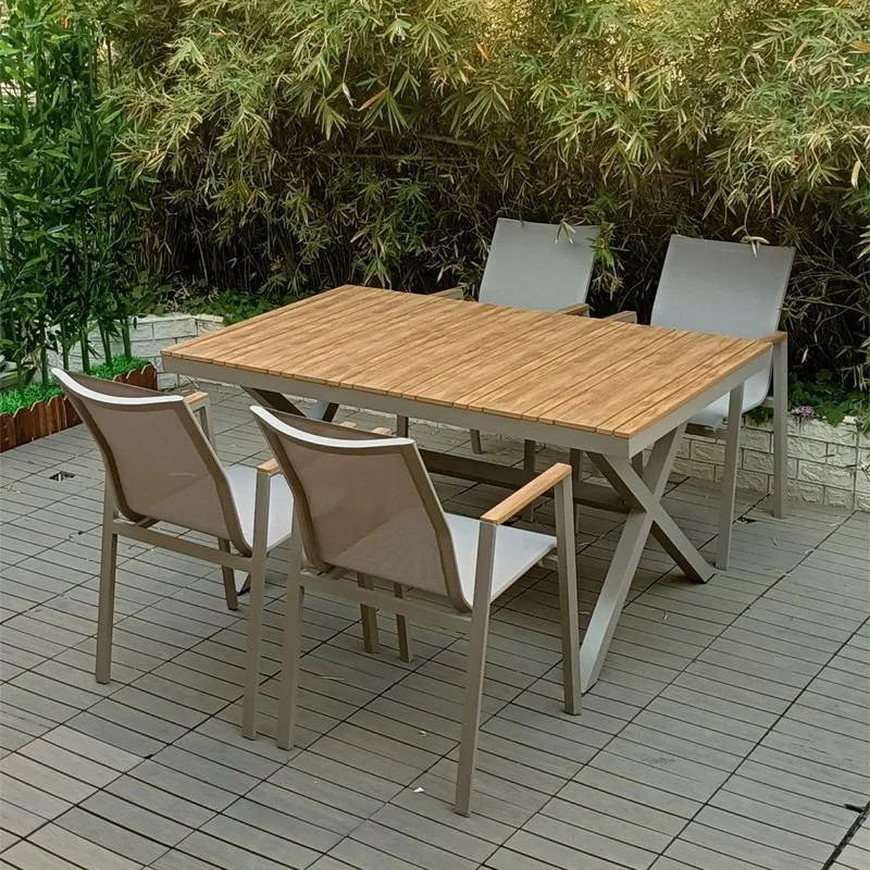 Heißer Verkauf Moderner Eisen-Rückensessel Outdoor-Tisch Freizeit Garten Rattan-Patio-Set Möbel-Set Mit Esstisch Und Kaffee Und Stühle Sets mit 4 Sitzer