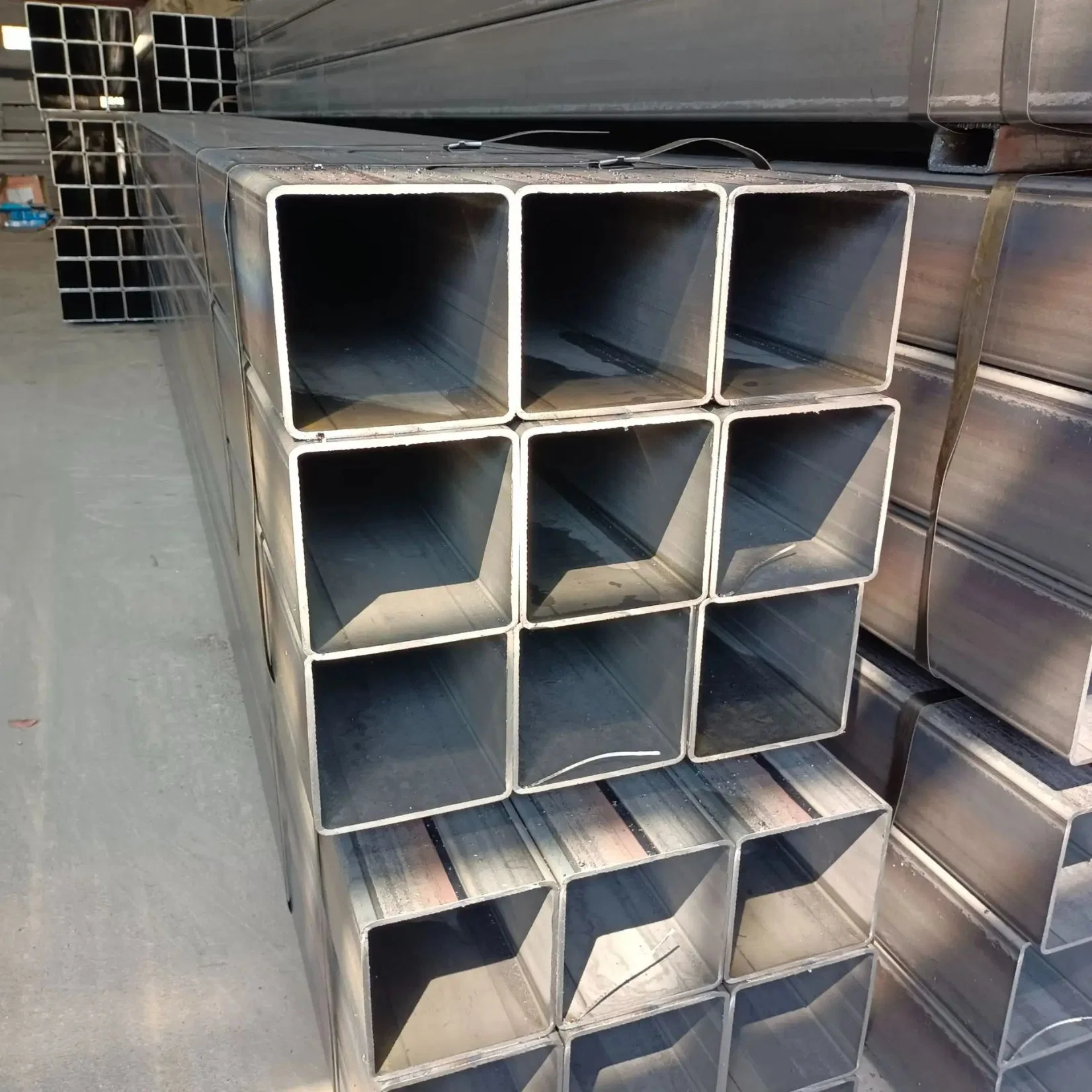 Metal Square Tube Price Square Steel Bar Tube Rectangular Tubes